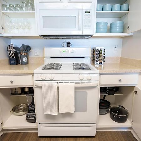 Ballston Getaway King Suite Arlington Ngoại thất bức ảnh