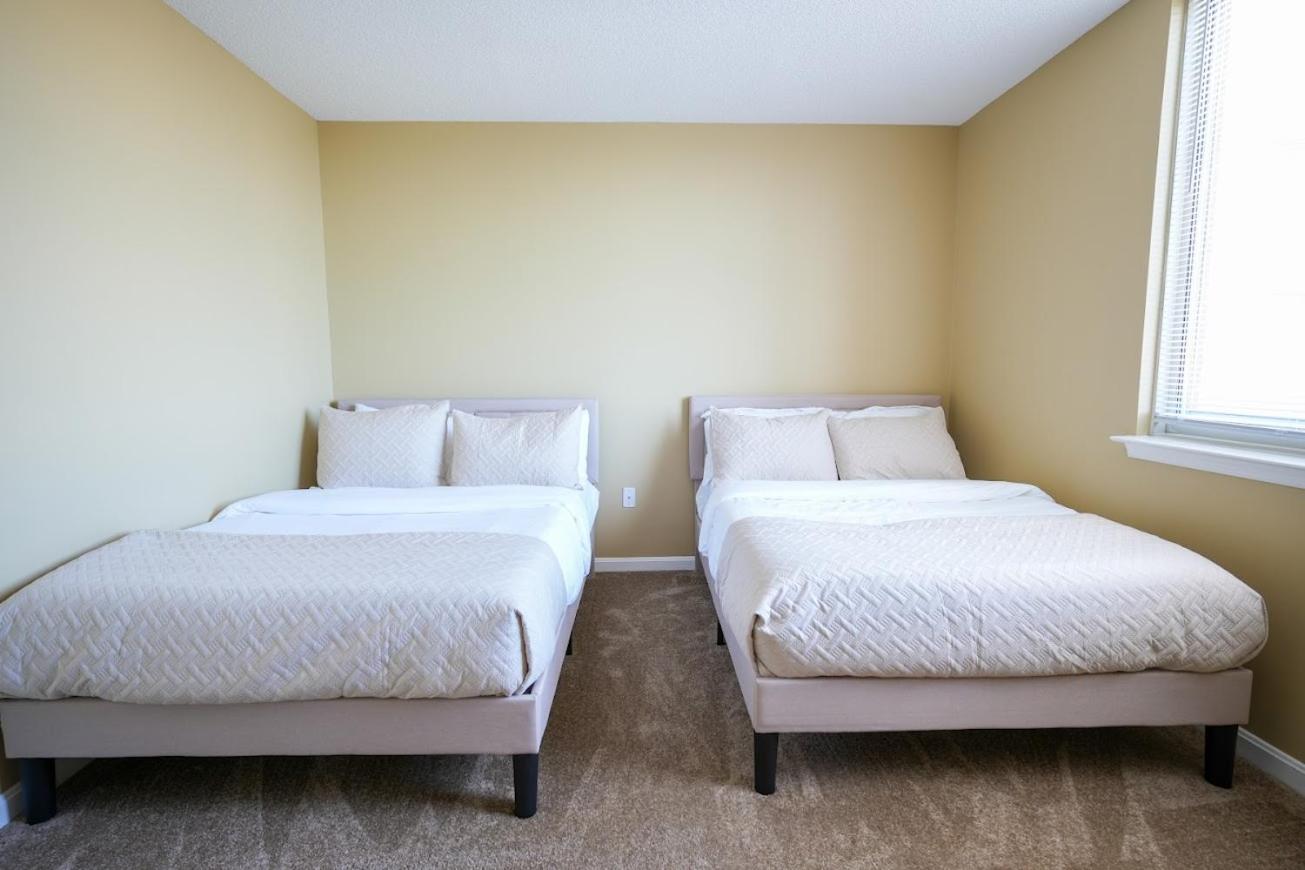 Ballston Getaway King Suite Arlington Ngoại thất bức ảnh